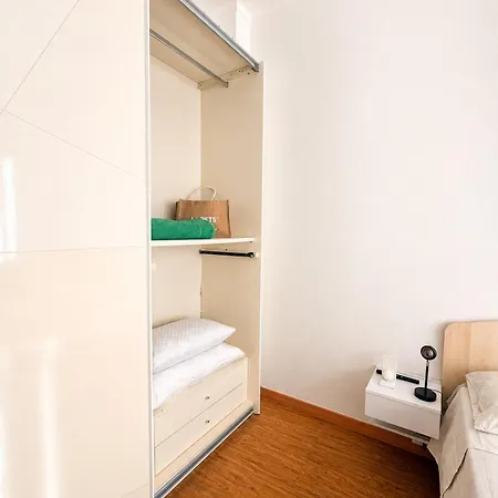 Апартаменты La Finestra Sul Mare House Кьявари