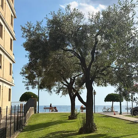 La Finestra Sul Mare House